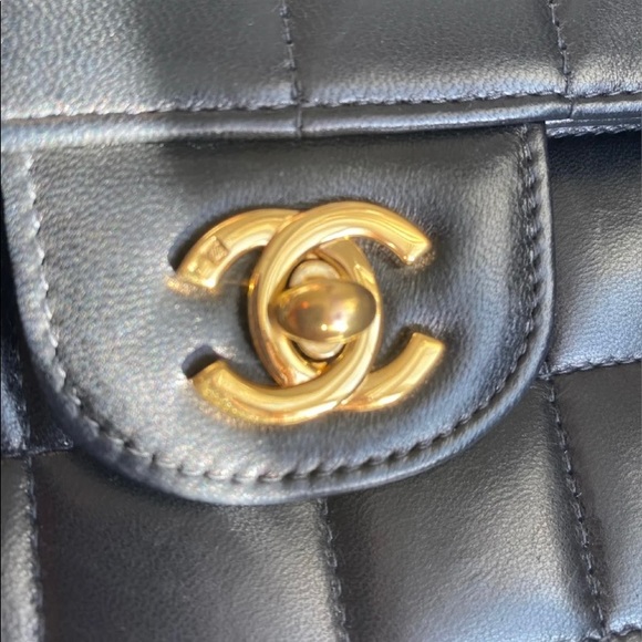 Chanel lambskin chocolate bar vintage bag east - Picture 6 of 14